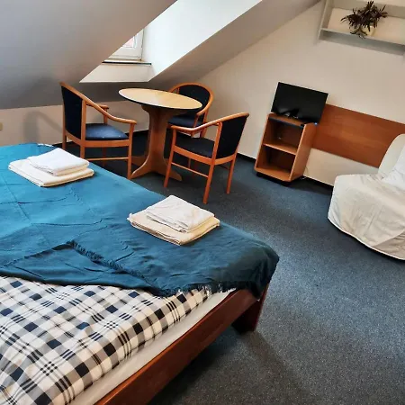 Penzion Pastviny Casa de hóspedes 3*
